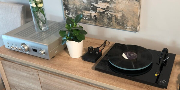 Rega Planar 2 Carbon / ND3 - Afbeelding 5